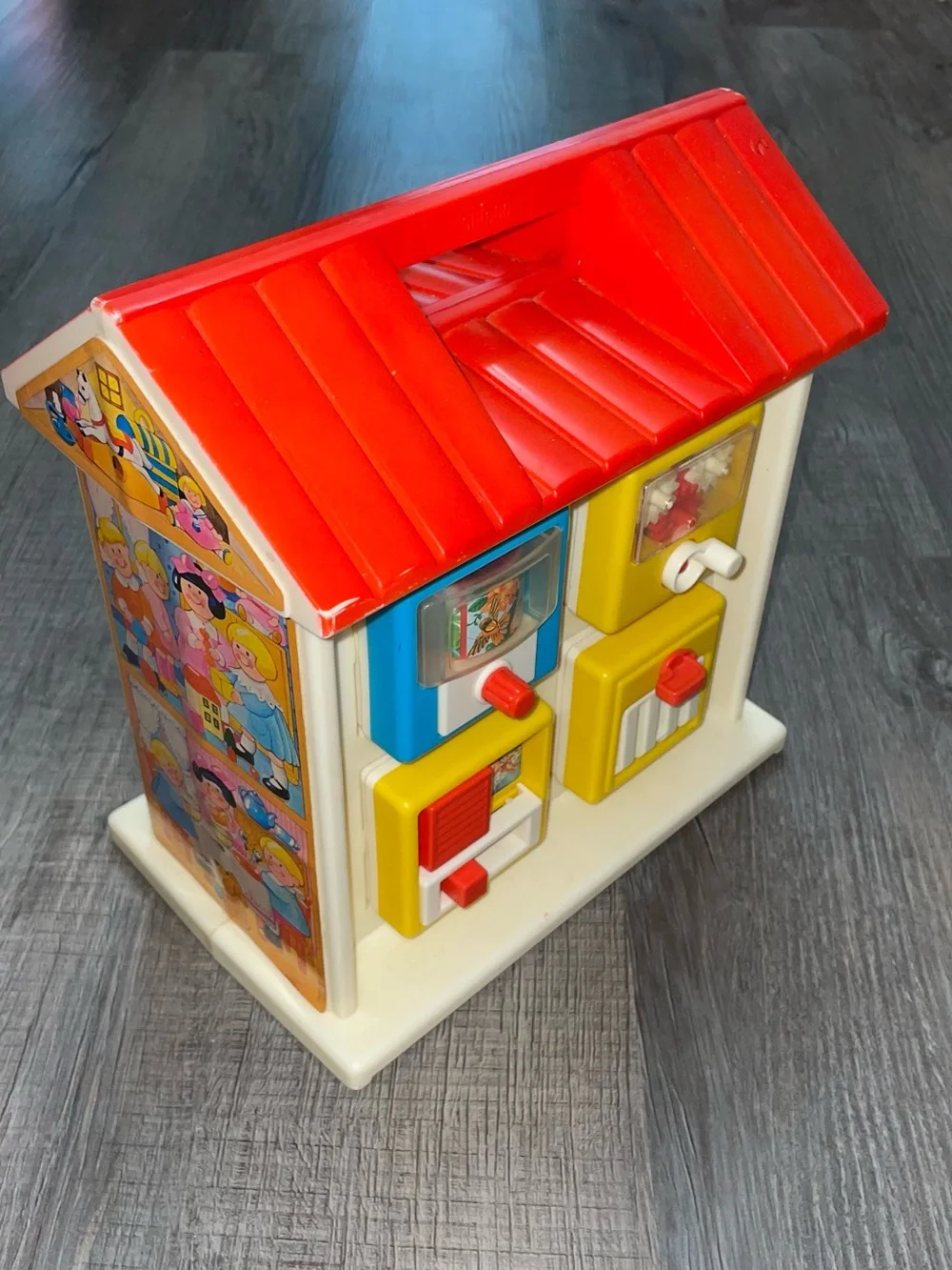 Chicco’s 8 Block Activity House Activity House Vintage 80’s Toddler Play